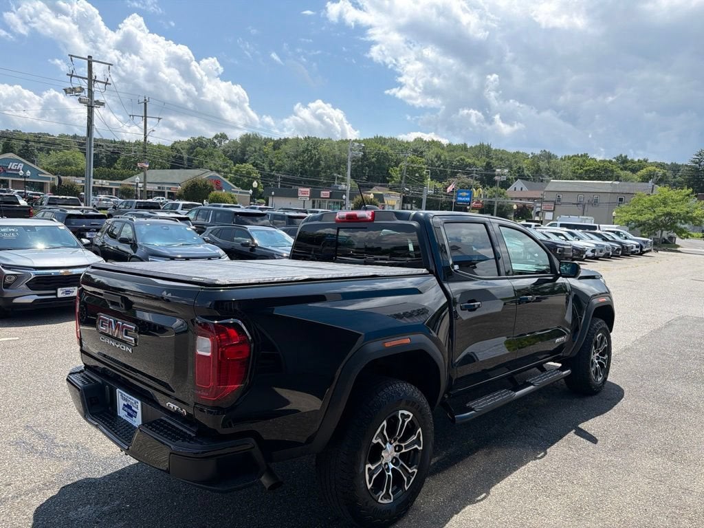 2024 GMC Canyon AT4