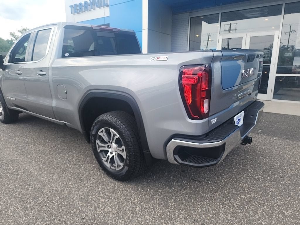2023 GMC Sierra 1500 SLE