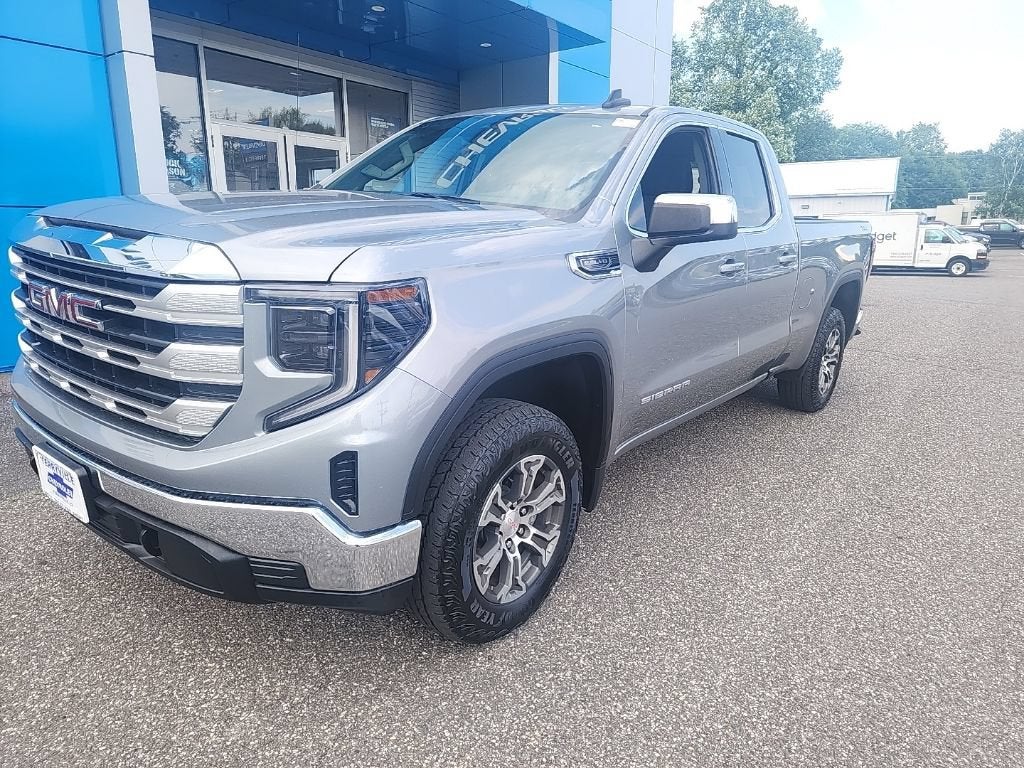 2023 GMC Sierra 1500 SLE