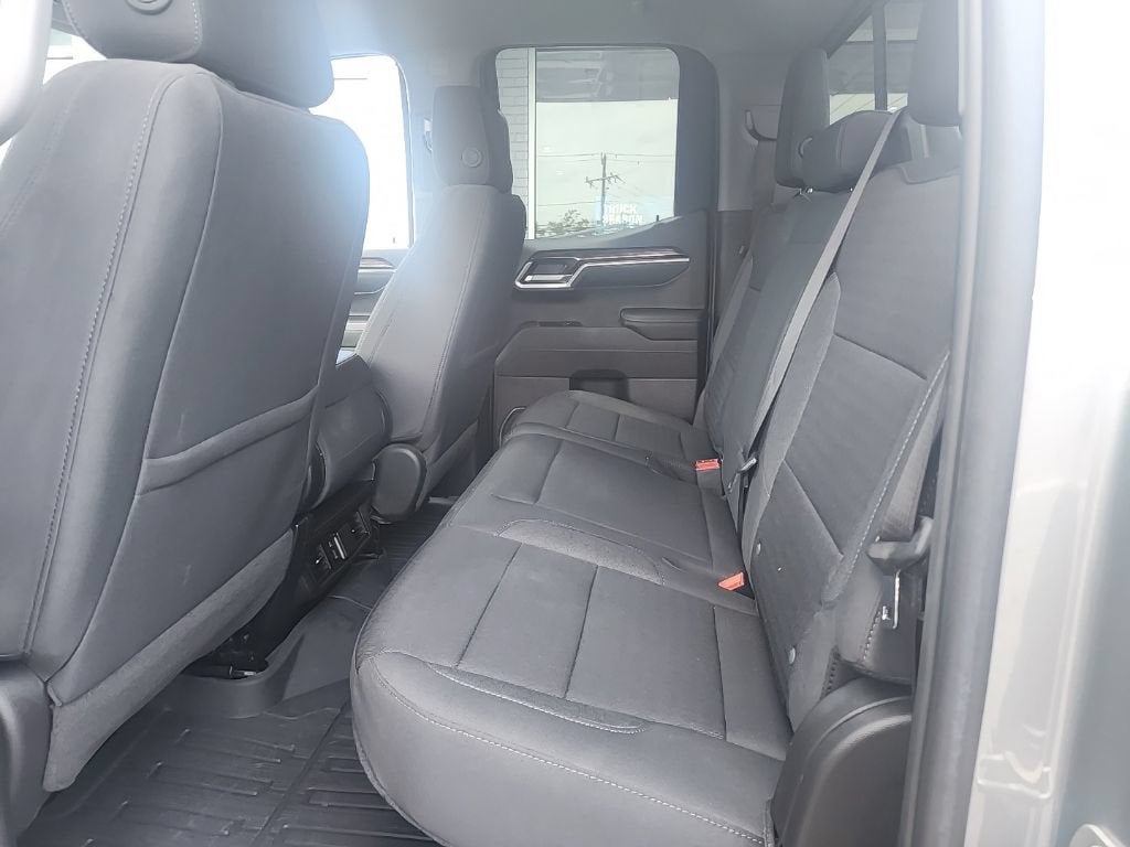2023 GMC Sierra 1500 SLE