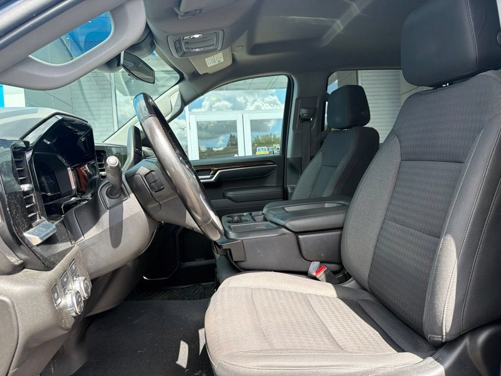 2022 GMC Sierra 1500 SLE