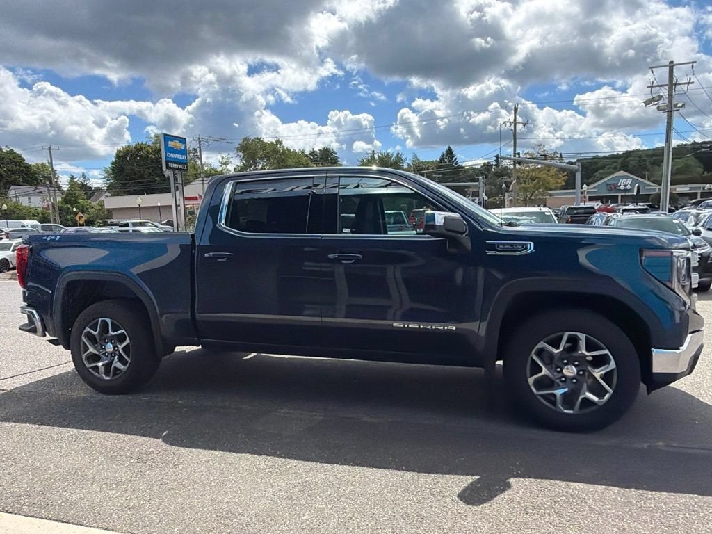 2022 GMC Sierra 1500 SLE