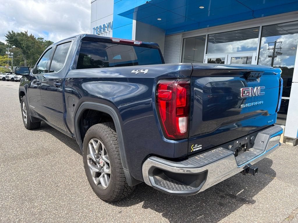 2022 GMC Sierra 1500 SLE