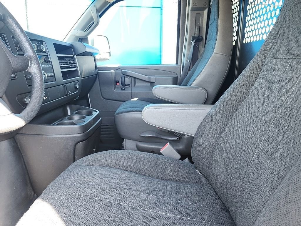 2024 GMC Savana Cargo 2500 Work Van