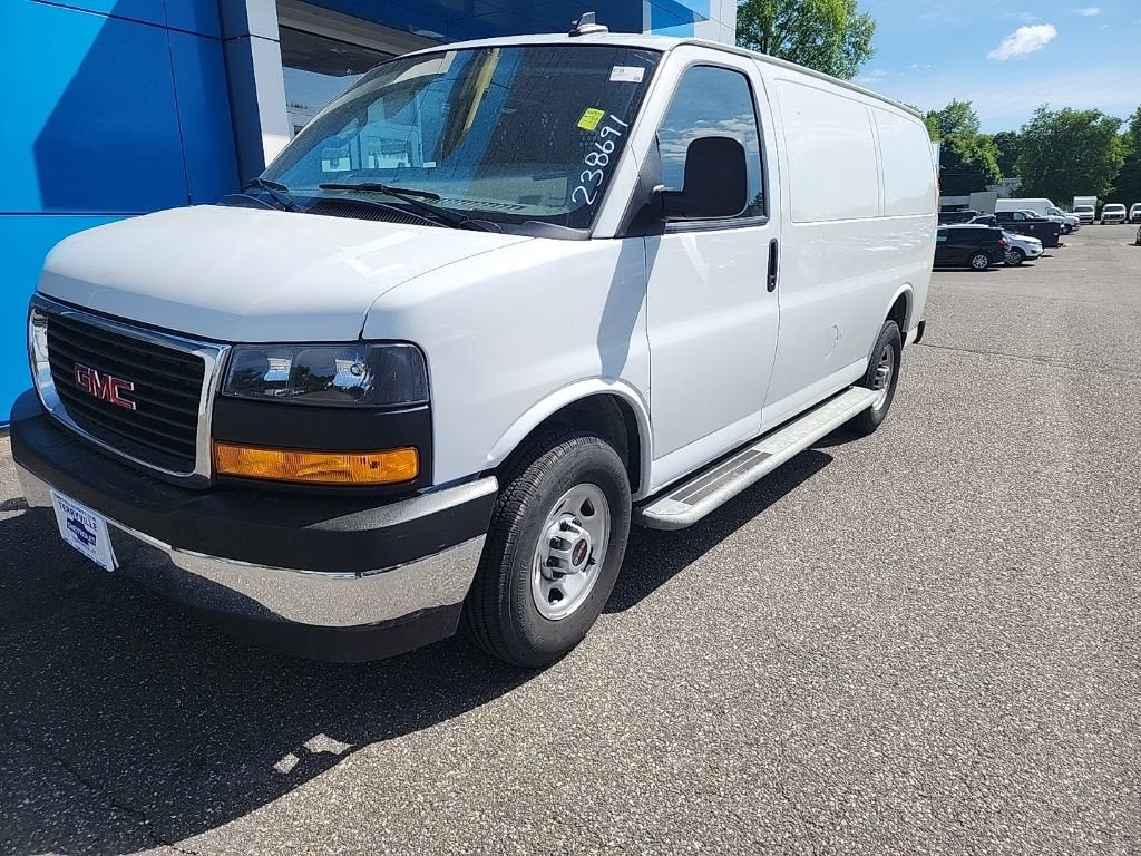 2024 GMC Savana Cargo 2500 Work Van