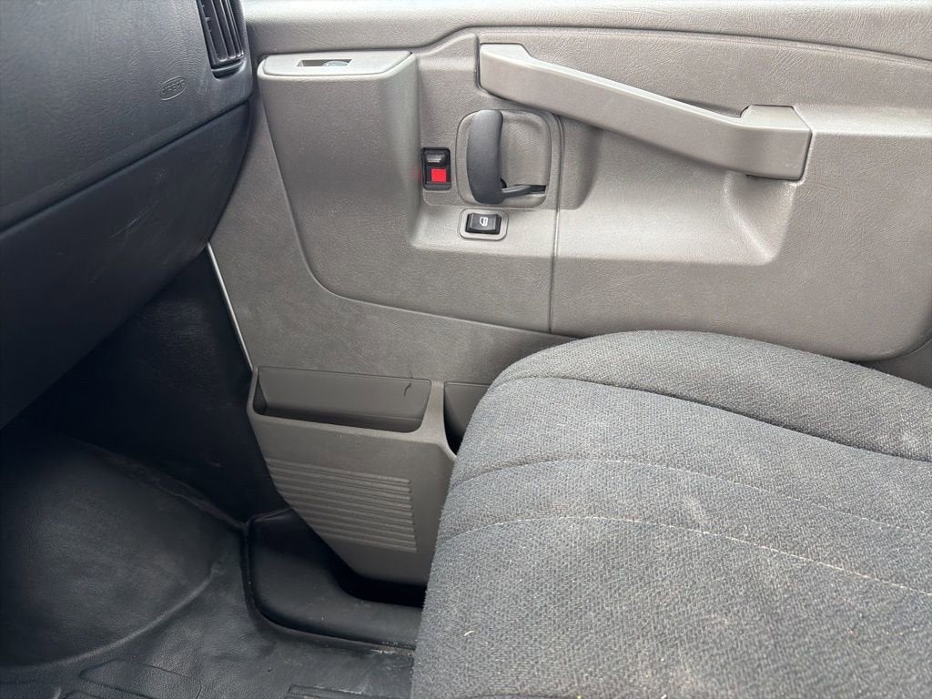 2024 GMC Savana Cargo 2500 Work Van