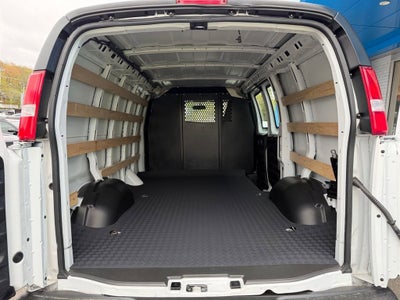 2025 GMC Savana Cargo Work Van