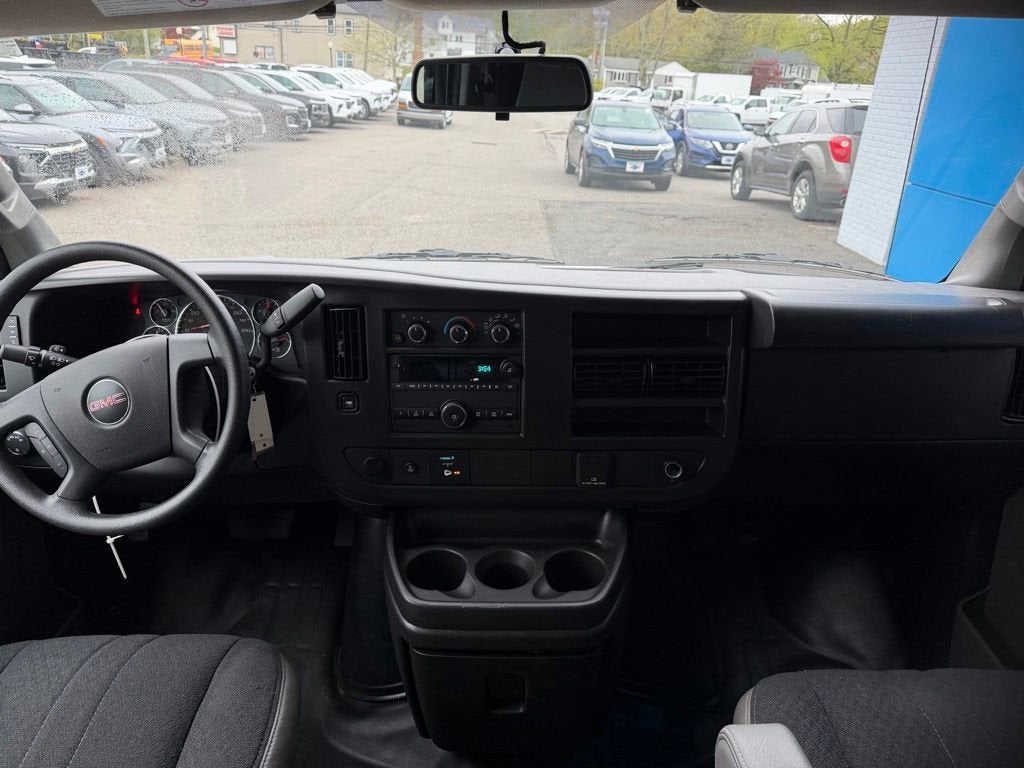 2025 GMC Savana Cargo Work Van