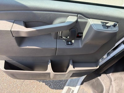 2025 GMC Savana Cargo Work Van
