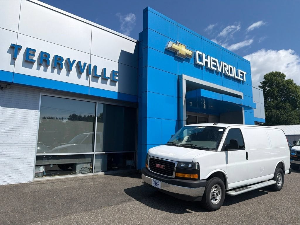 2025 GMC Savana Cargo Work Van