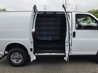 2023 GMC Savana Cargo 2500 Work Van