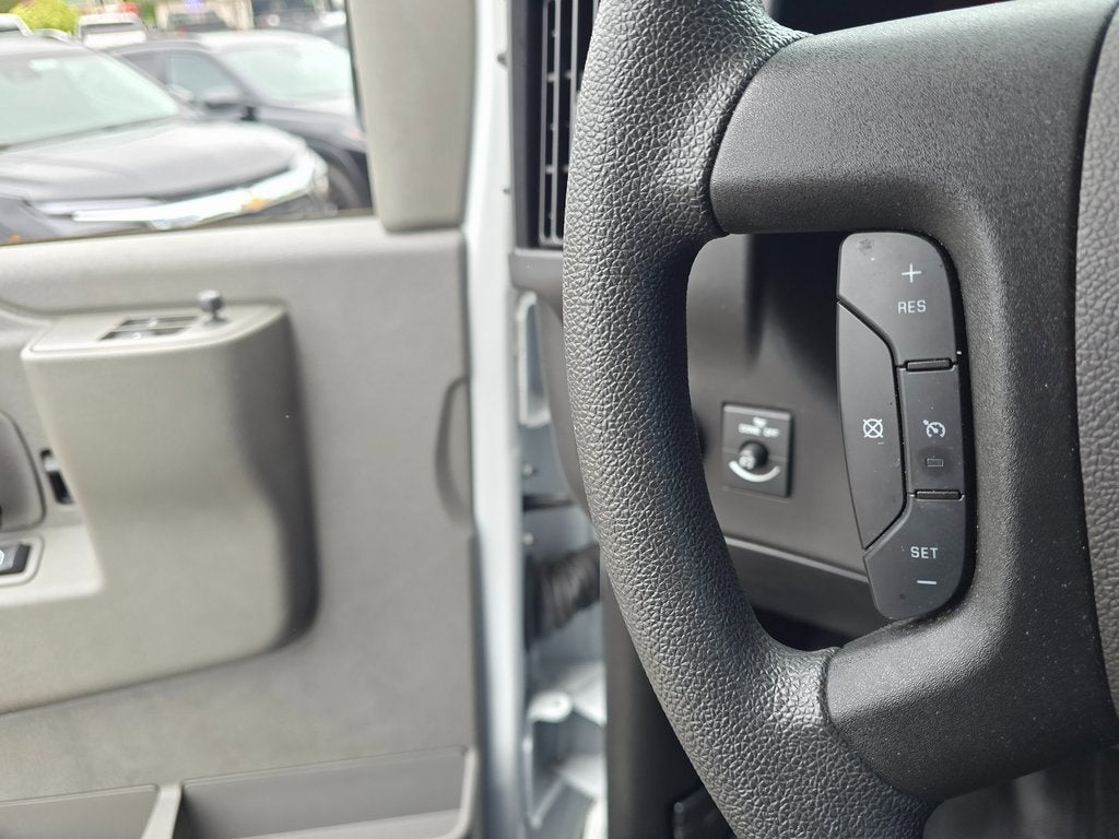 2023 GMC Savana Cargo 2500 Work Van