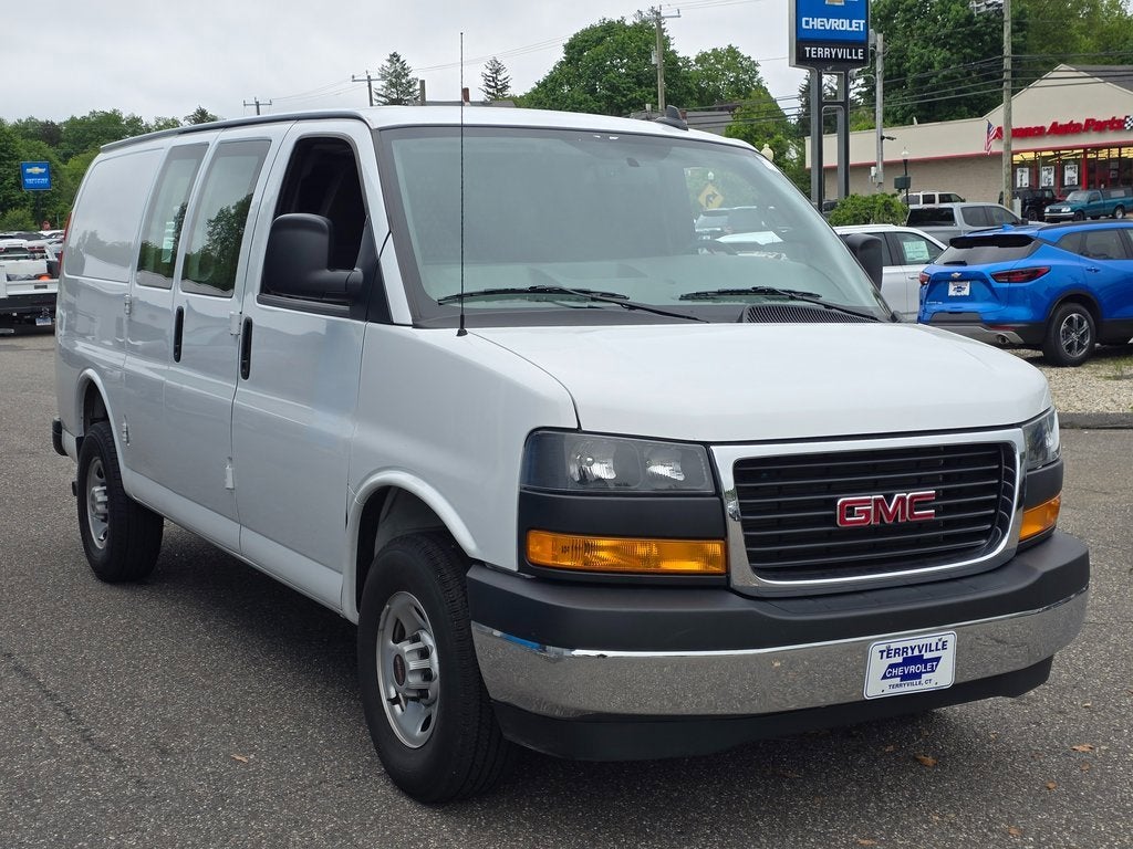 2023 GMC Savana Cargo 2500 Work Van