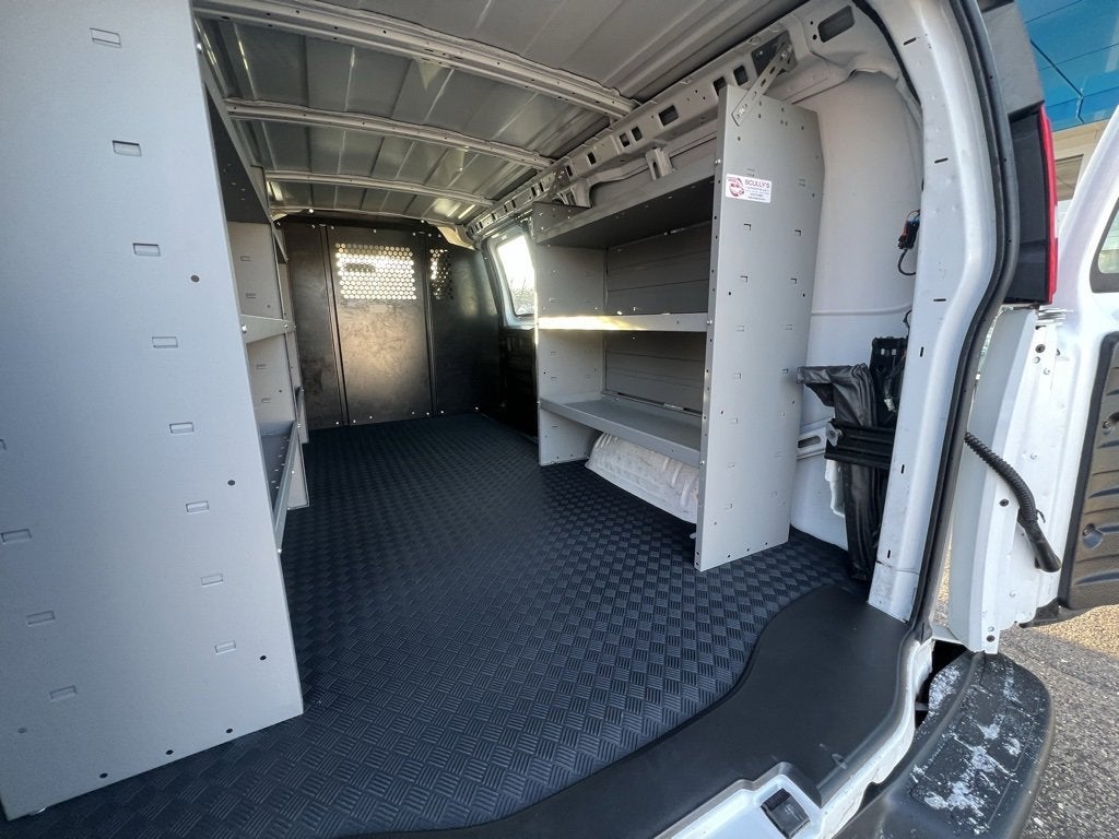2024 GMC Savana Cargo 2500 Work Van