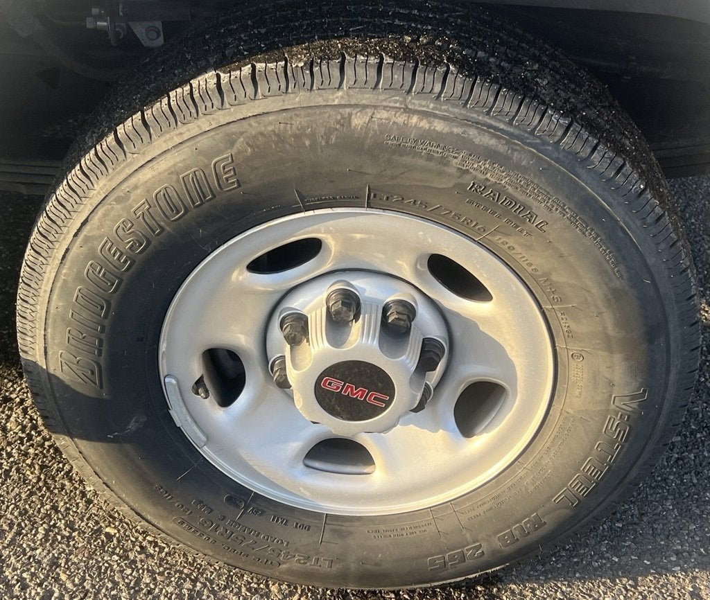 2024 GMC Savana Cargo 2500 Work Van