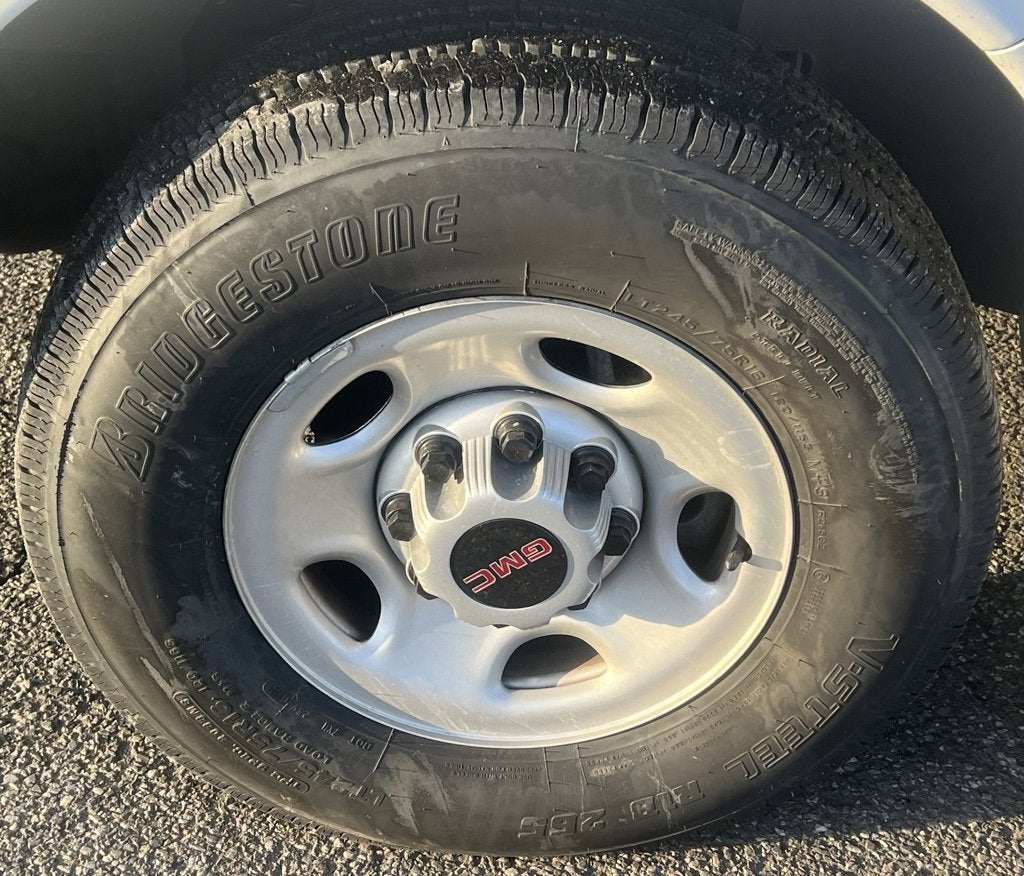 2024 GMC Savana Cargo 2500 Work Van