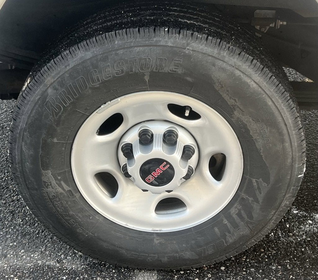 2024 GMC Savana Cargo 2500 Work Van