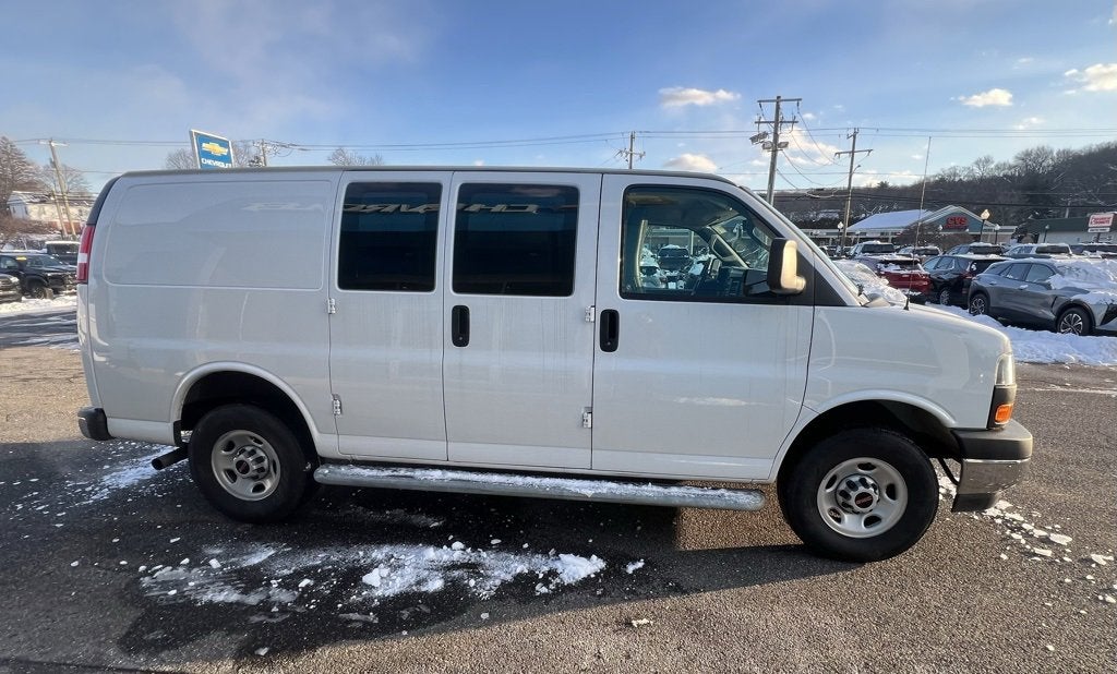 2024 GMC Savana Cargo 2500 Work Van