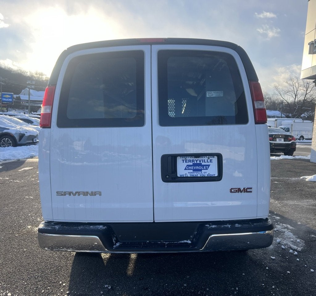 2024 GMC Savana Cargo 2500 Work Van