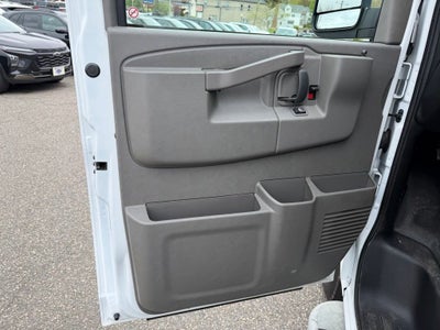 2025 GMC Savana Cargo Work Van