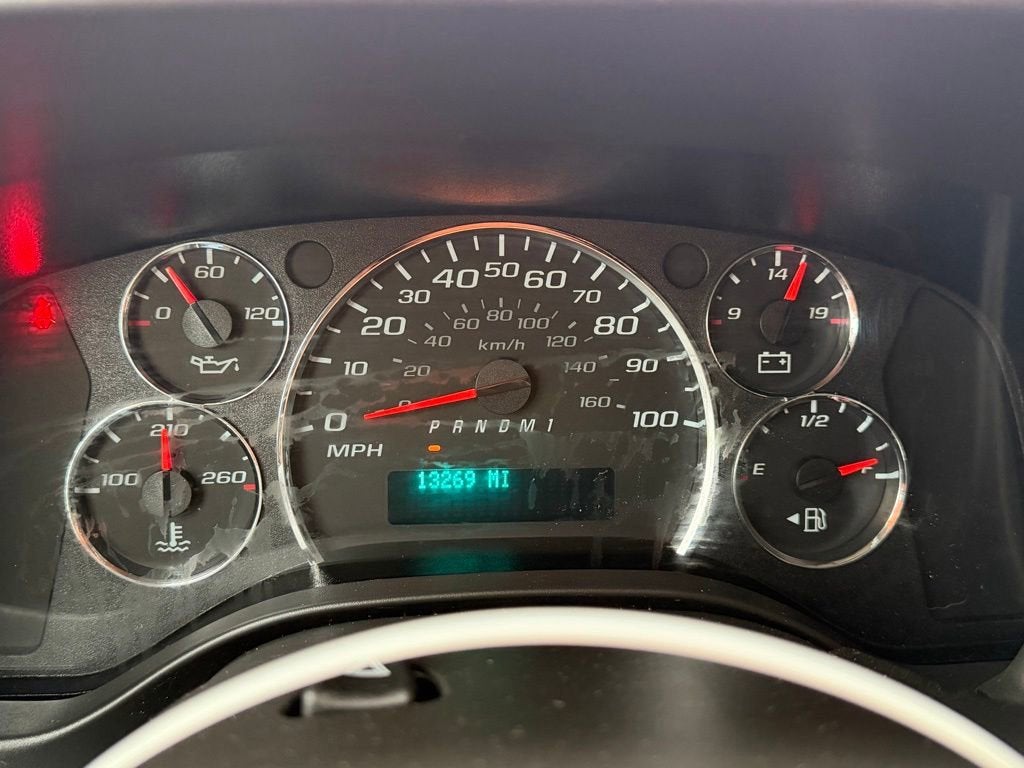 2025 GMC Savana Cargo Work Van