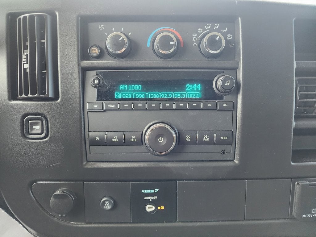 2022 GMC Savana Cargo 2500 Work Van