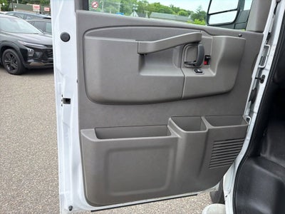2024 GMC Savana Cargo 2500 Work Van