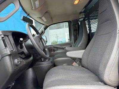2024 GMC Savana Cargo 2500 Work Van