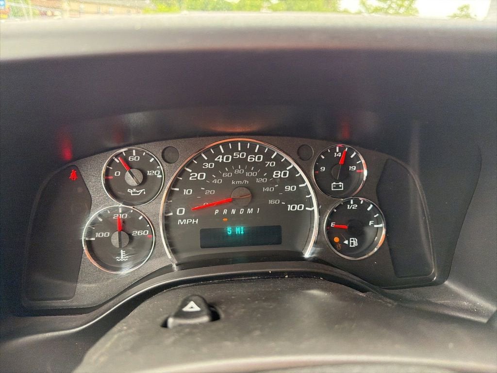 2024 GMC Savana Cargo 2500 Work Van