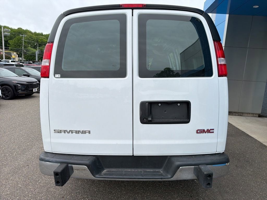 2024 GMC Savana Cargo 2500 Work Van