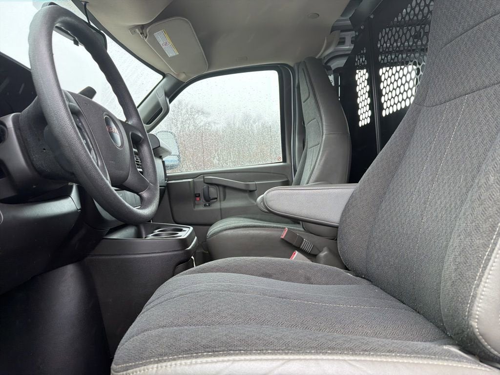 2024 GMC Savana Cargo 2500 Work Van