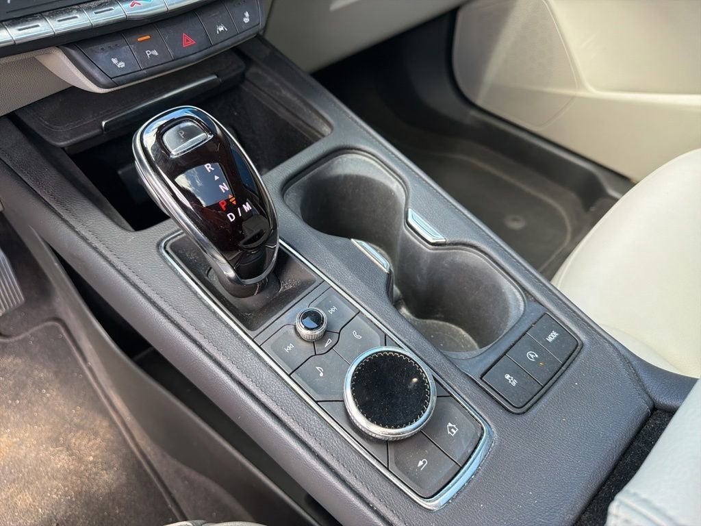 2023 Cadillac XT4 Luxury