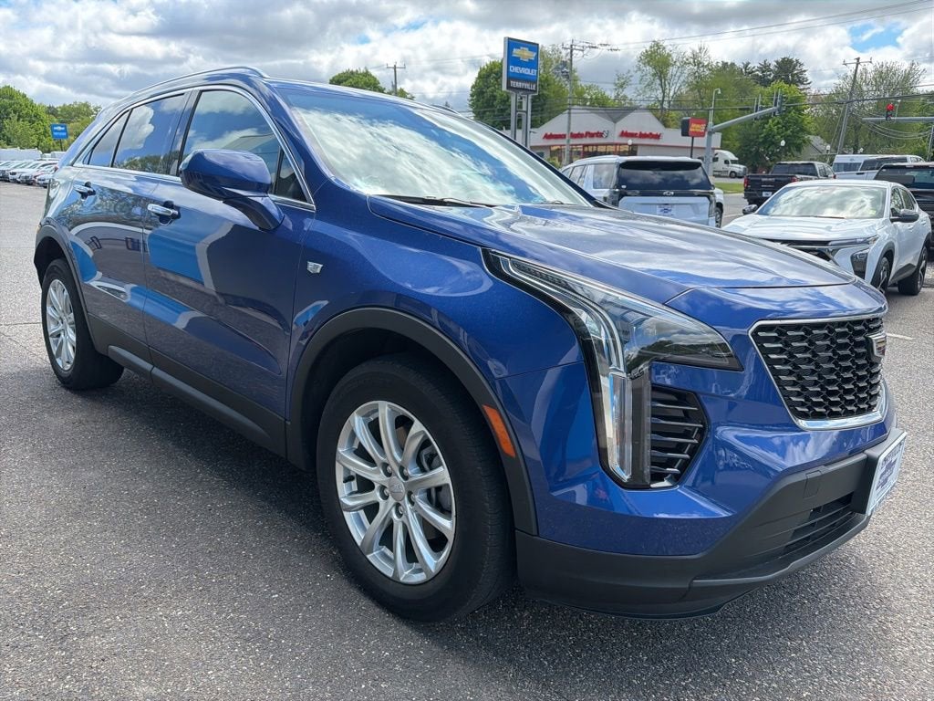 2023 Cadillac XT4 Luxury