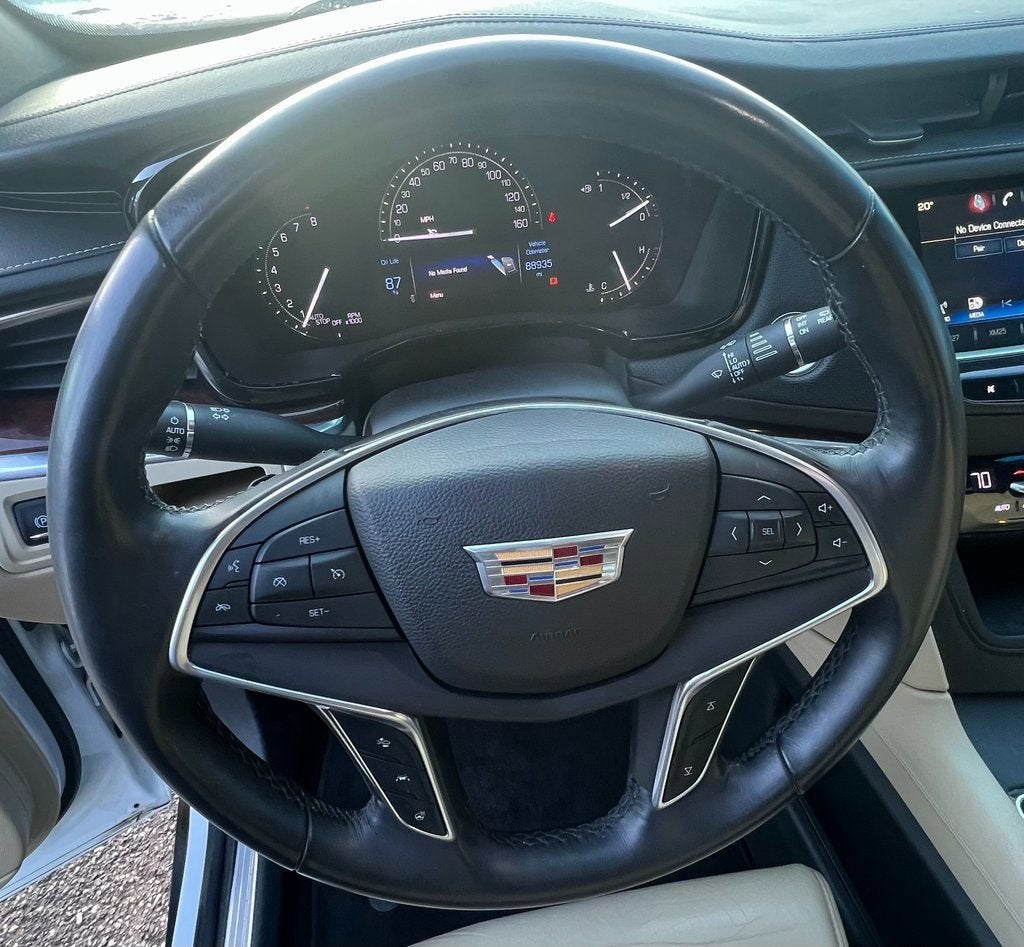 2017 Cadillac XT5 Luxury FWD