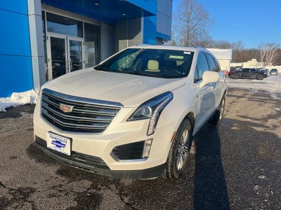 2017 Cadillac XT5 Luxury FWD