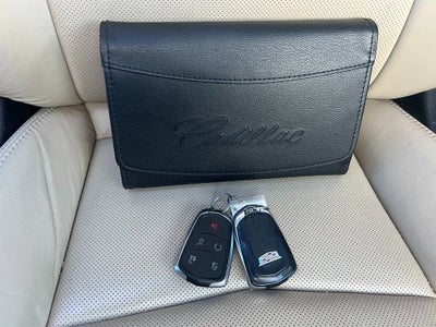 2017 Cadillac XT5 Luxury FWD