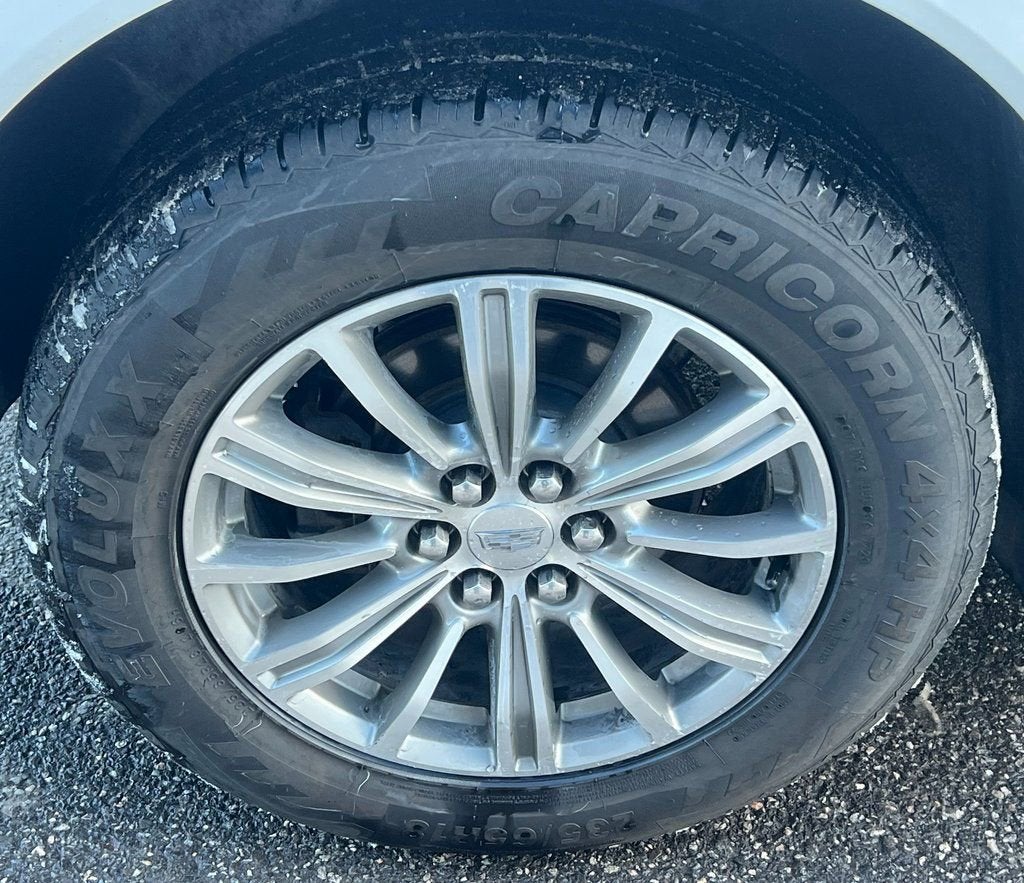 2017 Cadillac XT5 Luxury FWD