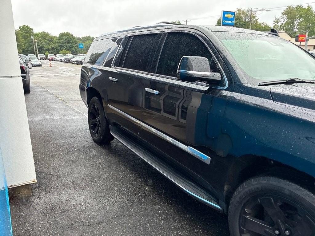 2016 Cadillac Escalade ESV Premium Collection