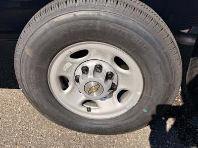 2025 Chevrolet Express Cutaway 3500 1WT