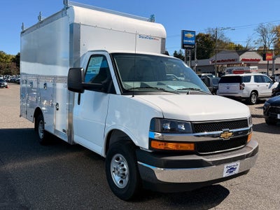 2025 Chevrolet Express Cutaway 3500 1WT