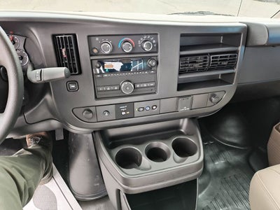 2026 Chevrolet Express Cutaway 3500 1WT