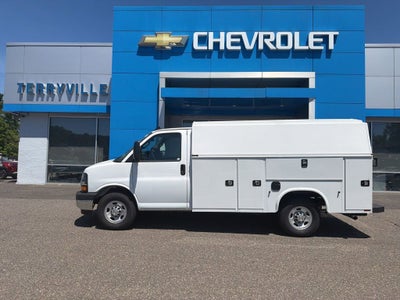 2026 Chevrolet Express Cutaway 3500 1WT