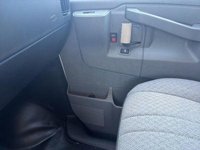 2026 Chevrolet Express Cutaway 3500 1WT