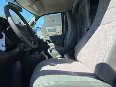 2026 Chevrolet Express Cutaway 3500 1WT