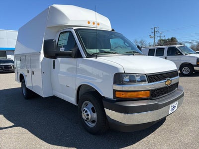 2026 Chevrolet Express Cutaway 3500 1WT