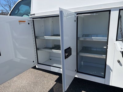 2026 Chevrolet Express Cutaway 3500 1WT