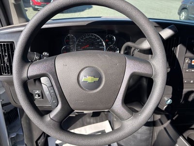 2026 Chevrolet Express Cutaway 3500 1WT