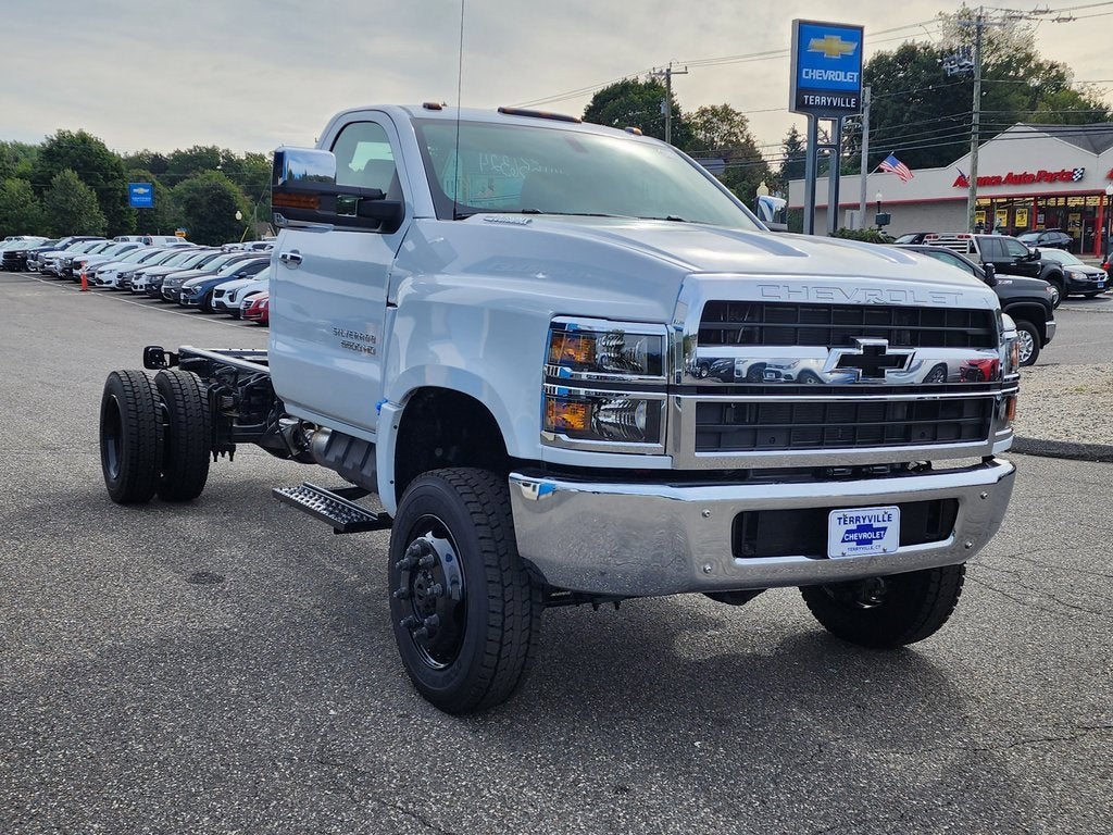 2024 Chevrolet Silverado 4500 HD Work Truck