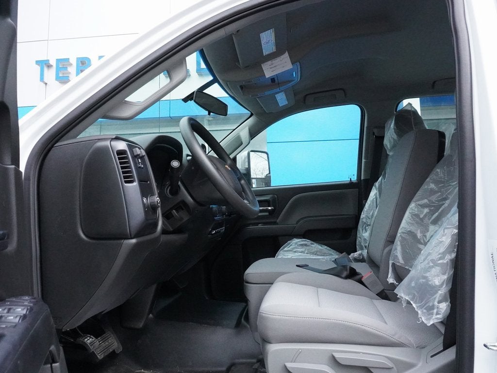 2024 Chevrolet Silverado 5500 HD Work Truck