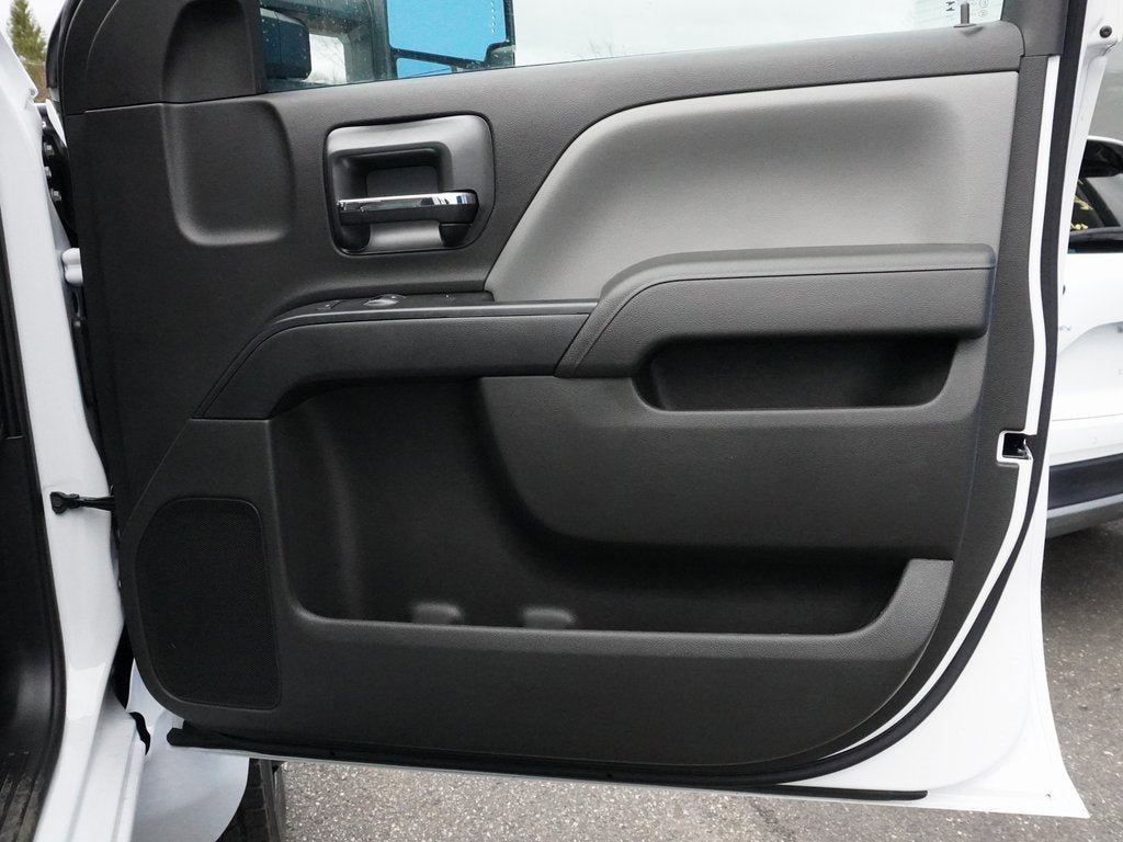 2024 Chevrolet Silverado 5500 HD Work Truck